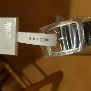 NWT Large Michael Kohrs belt